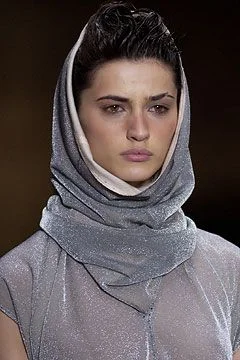 Look 28